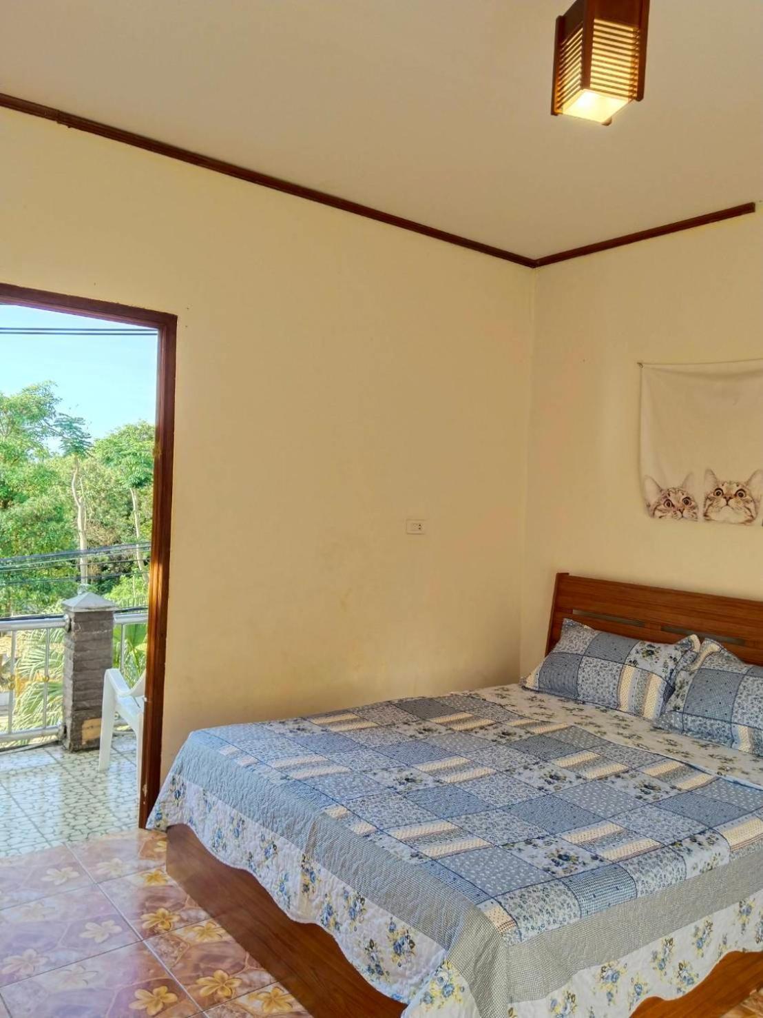 Tiki Bar-Kantiang Guesthouse Ko Lanta Pokoj fotografie